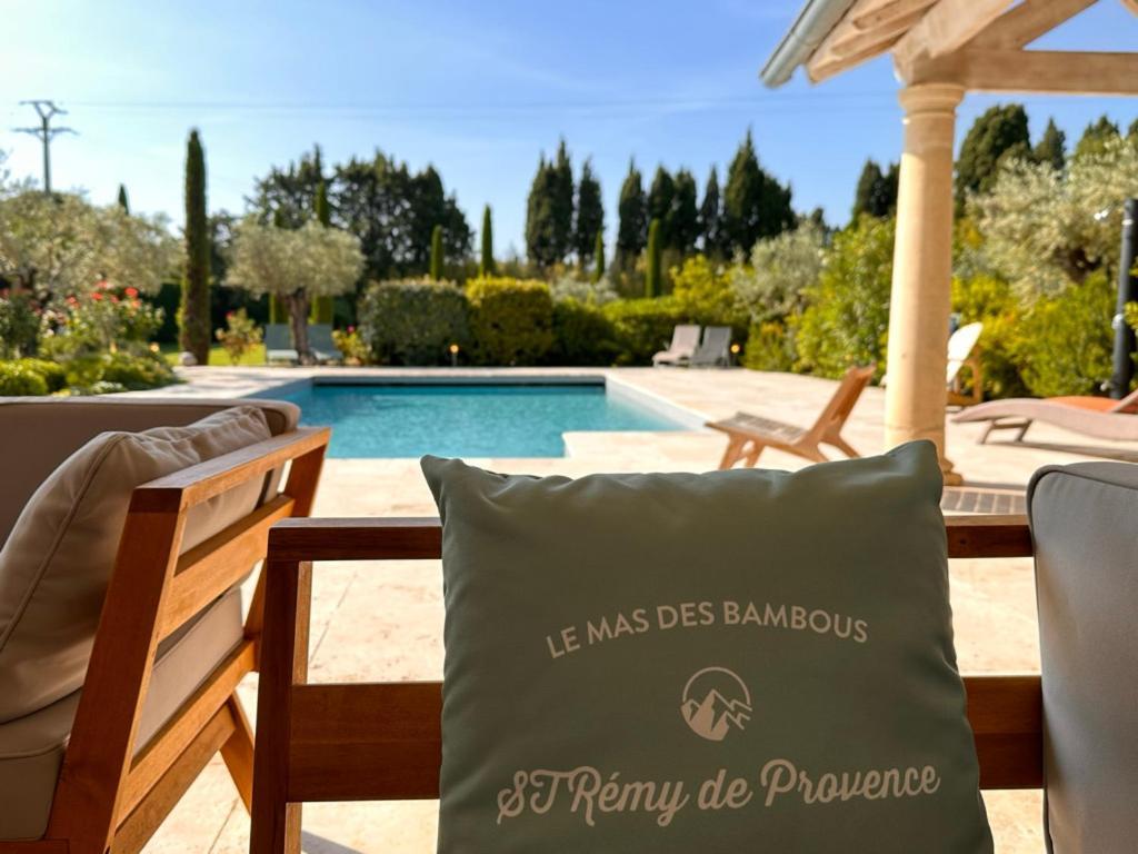 Hotel Mas Des Bambous Saint-Rémy-de-Provence Esterno foto